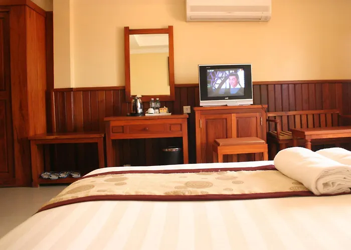 Skyway Hotel